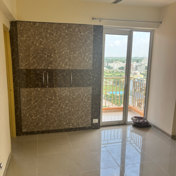 Room in 3 BHK Apartment at Wave Dream Homes, Ram Nagar – for Rent