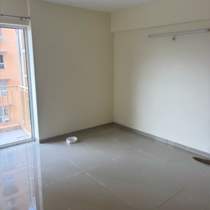 Room in 3 BHK Apartment at Wave Dream Homes, Ram Nagar – for Rent