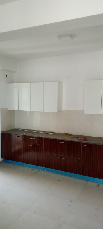 Kitchen in 3 BHK Apartment at Parker Residency, Sector 61 – for Rent