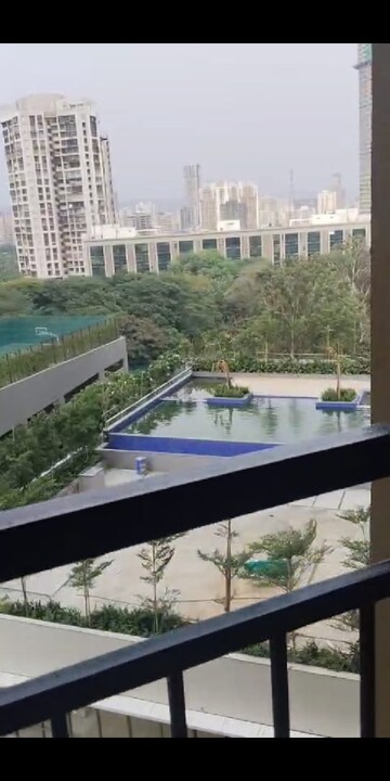 Swimming Pool in 4 BHK Apartment at Runwal Sanctuary, Mulund West – for Sale