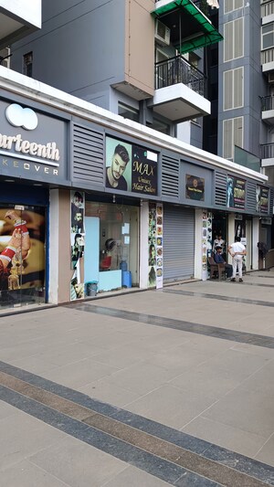 Parking in  Shop at Saviour Park, Mohan Nagar – for Sale