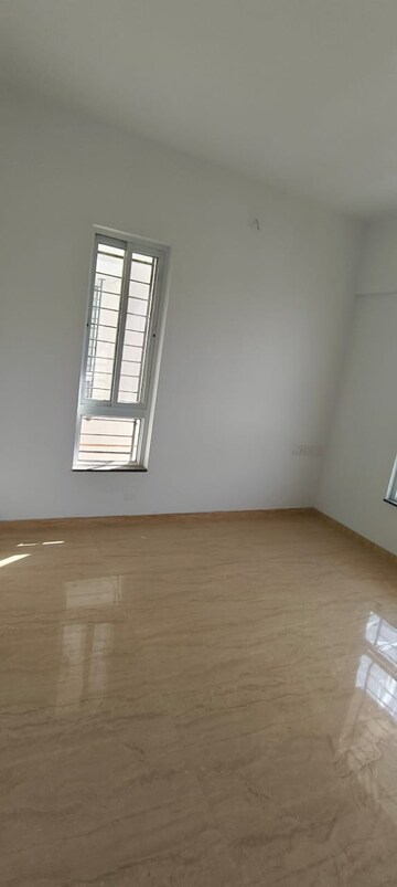 Room in 3 BHK Apartment at Rohan Prathama, Hinjewadi – for Rent