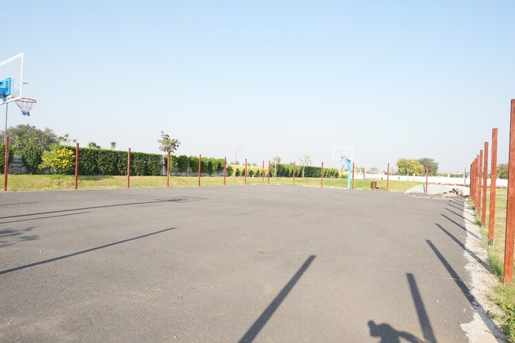 undefined, meffier-golden-park  155 Sq.Yd. Plot In Sohna Sector 4 Gurgaon 9270131