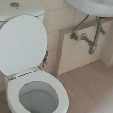 Bathroom in 2 BHK Builder Floor at Bptp Park Floors I, Sector 77 – for Rent