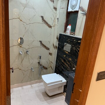 Bathroom in 3 BHK Builder Floor at Dashrath Puri – for Sale