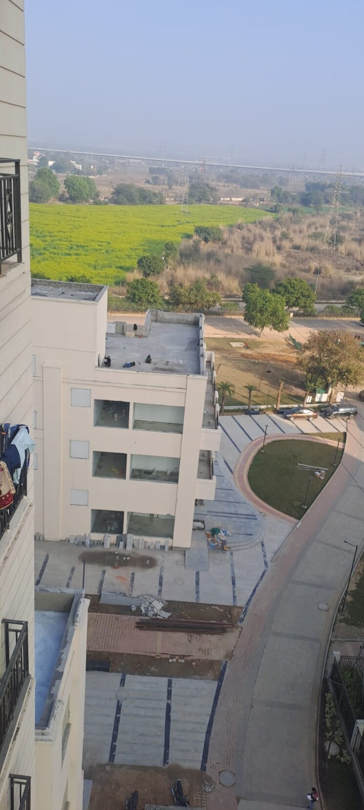 Team Area, signature-global-proxima 2 Bedroom 674 Sq.Ft. Apartment In Sector 89 Gurgaon 9270156