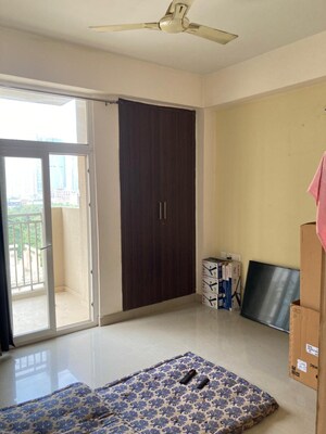 2.5 BHK Apartment For Rent in Hawelia Valencia Homes, Sector 1 Greater Noida