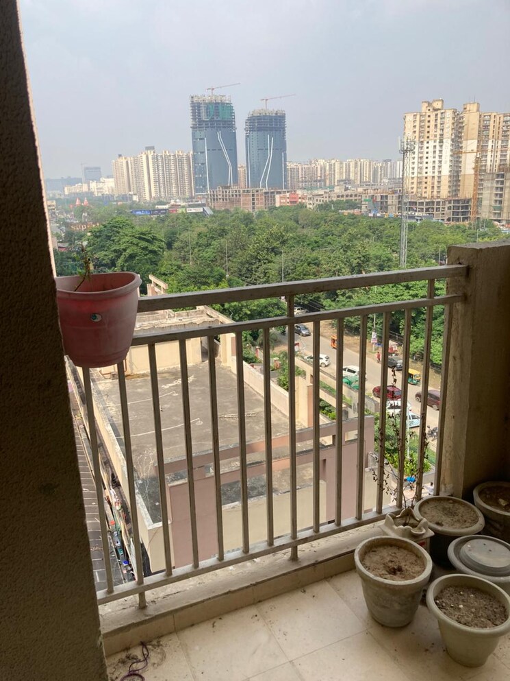 Balcony, hawelia-valencia-homes 2.5 Bedroom 1075 Sq.Ft. Apartment In Sector 1 Greater Noida Greater Noida 9270227