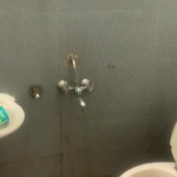 Bathroom in 1 BHK Builder Floor at Rohini Sector 23 – for Rent