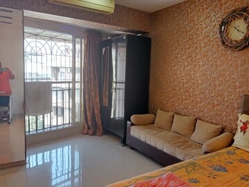 Bedroom in 3 BHK Apartment at Shree Siddhivinayak Royal Corner, Thane West – for Sale