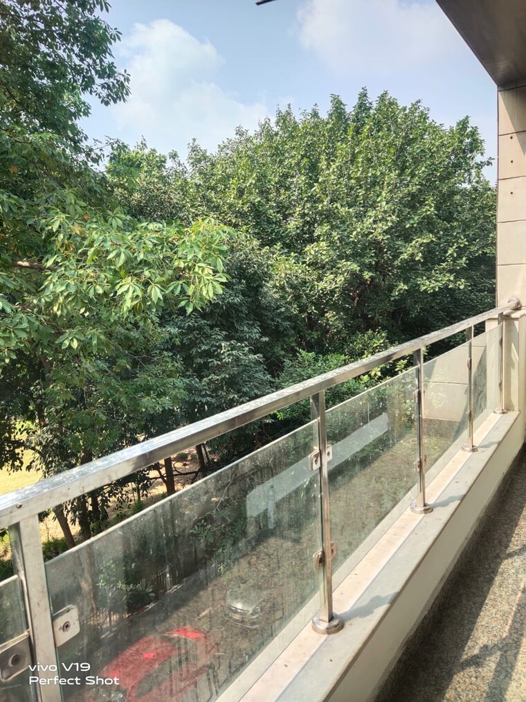 Balcony, kailash hills 3 Bedroom 1500 Sq.Ft. Builder Floor In Kailash Hills Delhi 9270274