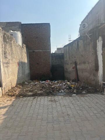  Plot For Sale in Krishna Colony