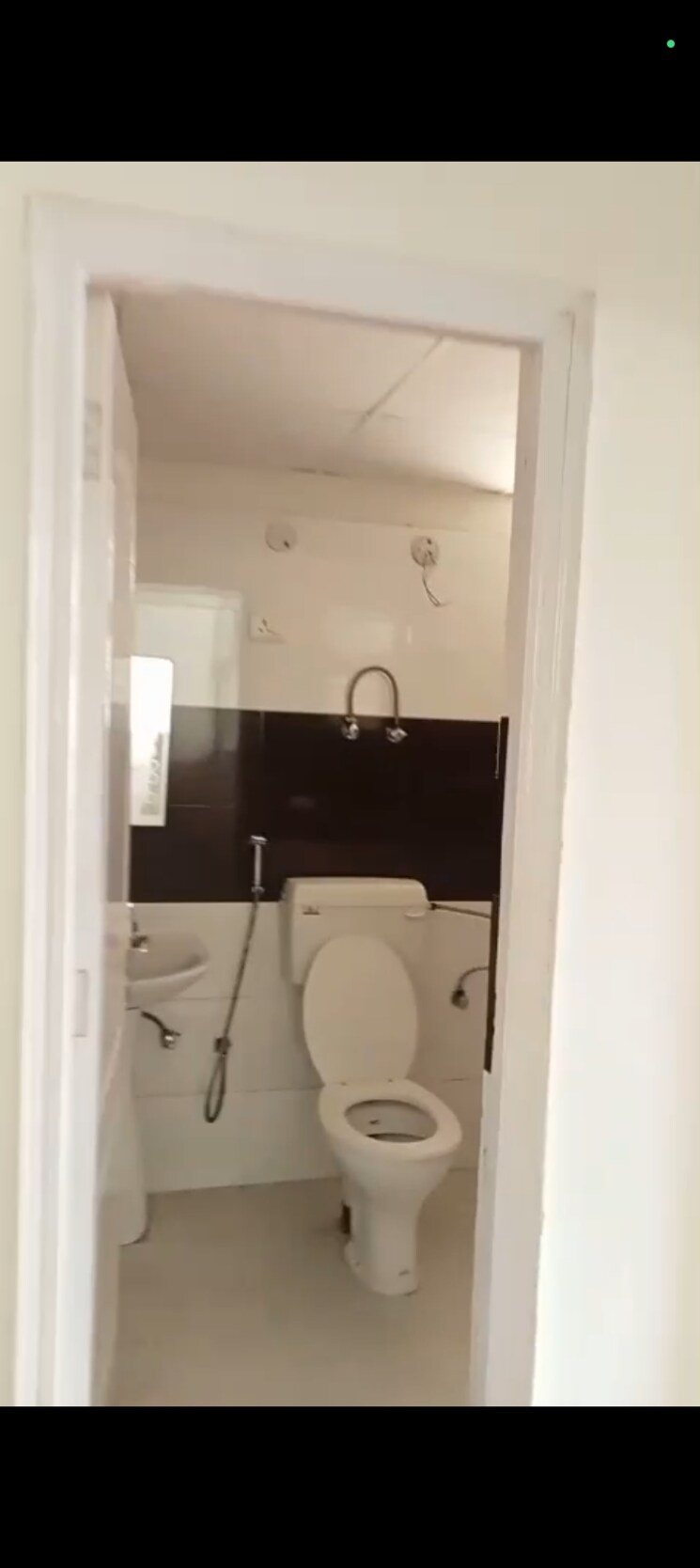 Bathroom, high-end-paradise-ii 2 Bedroom 930 Sq.Ft. Apartment In Raj Nagar Extension Ghaziabad 9270341