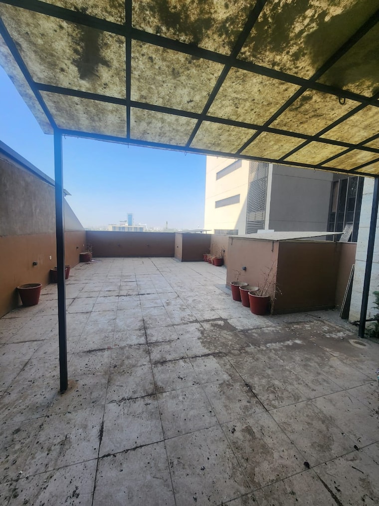 Kitchen, binori-b-square-3 Commercial Office Space 2485 Sq.Ft. In Bodakdev Ahmedabad 9270334