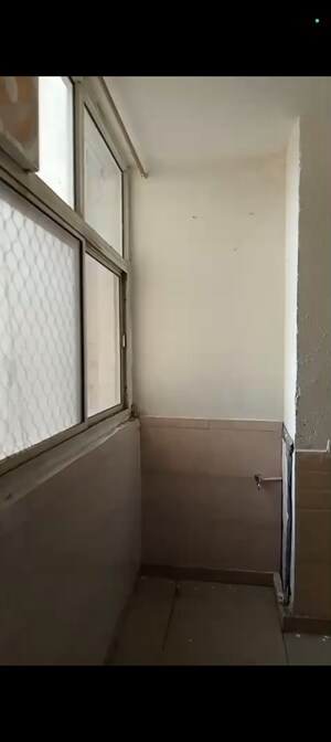 Furnished Amenities in 2 BHK Apartment at High End Paradise II, Raj Nagar Extension – for Rent