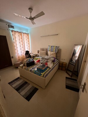 Living Room in 3 BHK Builder Floor at Orchid Island, Sector 51 – for Rent