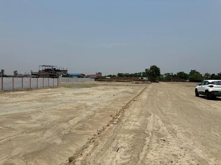 undefined, ajnara-city  70 Sq.Yd. Plot In Knowledge Park V Greater Noida Greater Noida 9270358