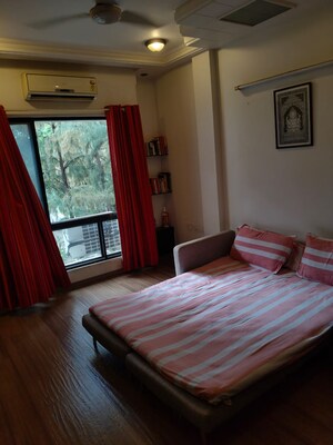 Bedroom in 2 BHK Apartment at Clover Dale, Koregaon Park – for Rent