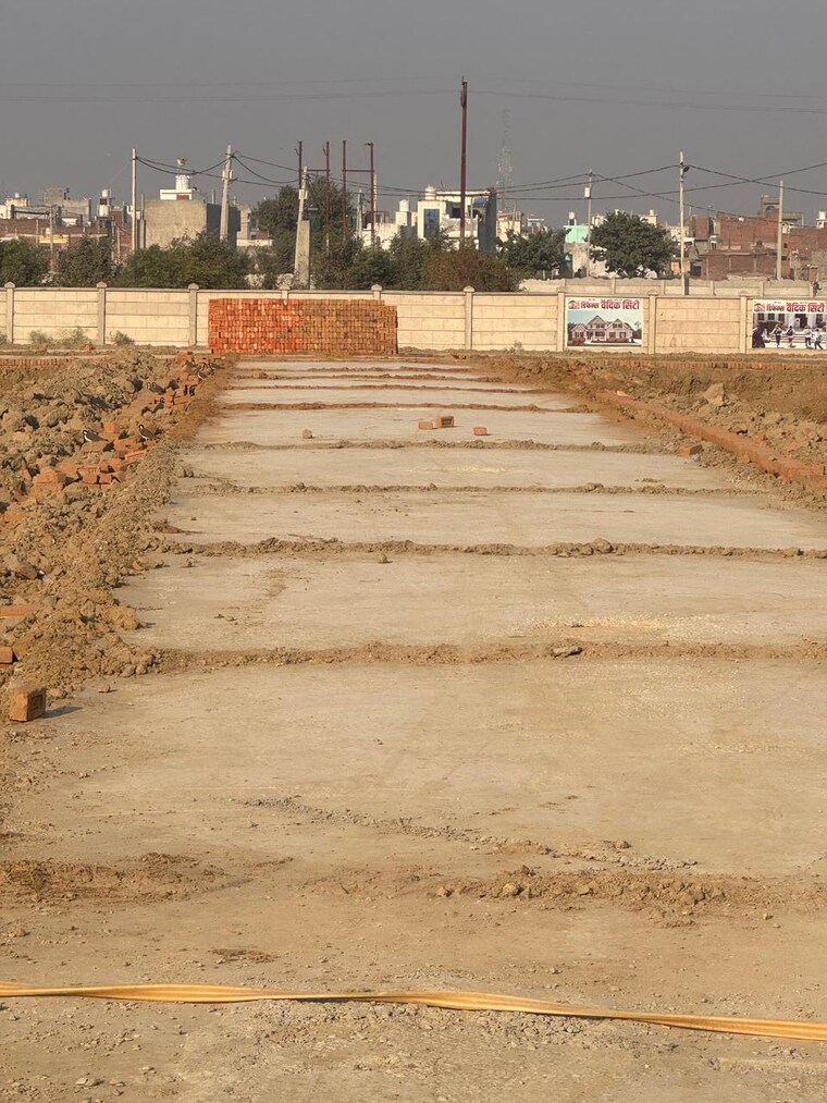 undefined, city-next-apartments  80 Sq.Yd. Plot In Saini Greater Noida 9270391
