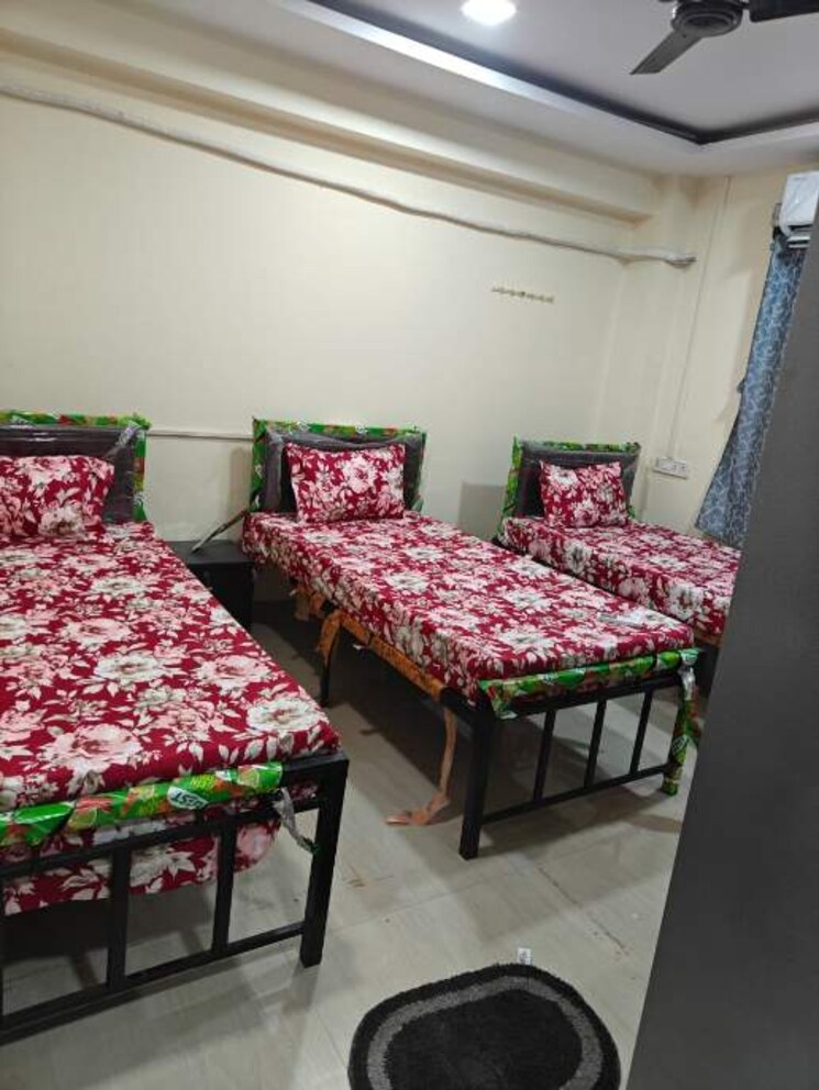 Bedroom, manpada Pg For Boys & Girls In Manpada 9270460