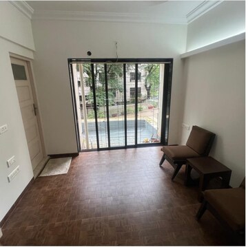 Room in 3 BHK Apartment at Best Rajdoot CHS Andheri, Andheri West – for Sale