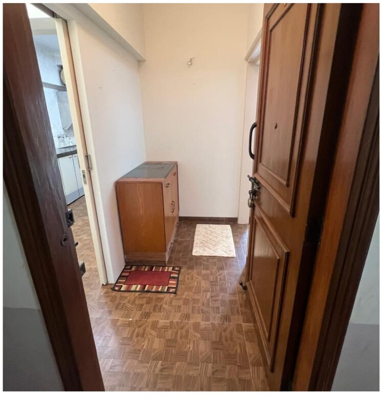 Bathroom, best-rajdoot-chs-andheri 3 Bedroom 1200 Sq.Ft. Apartment In Andheri West Mumbai 9270453