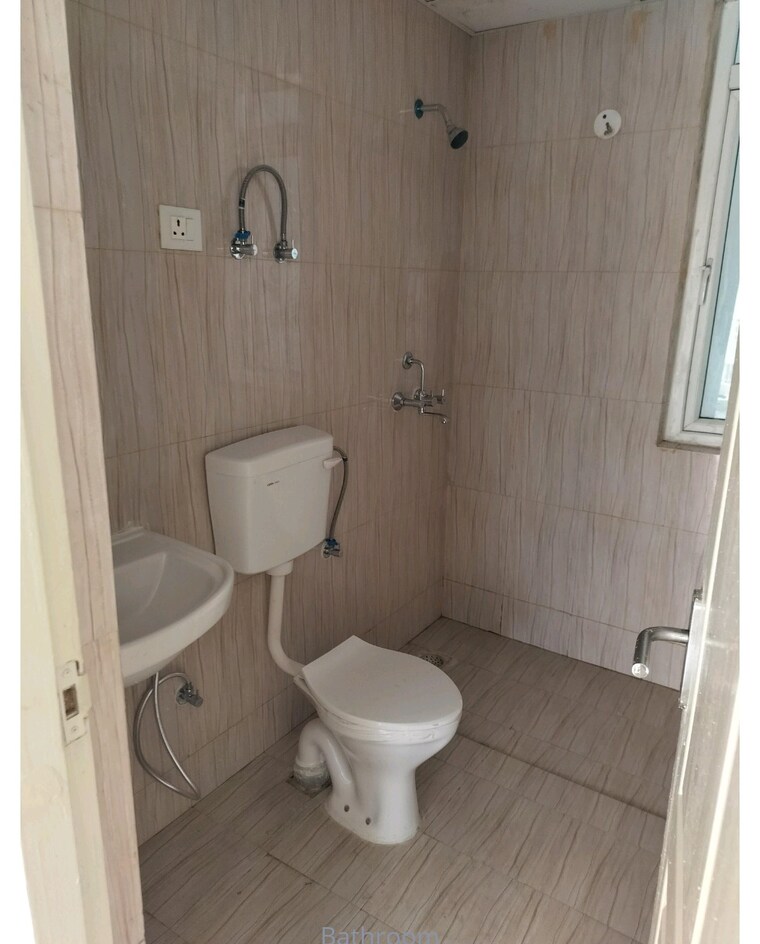 Bathroom, tashee-capital-gateway 3 Bedroom 1695 Sq.Ft. Apartment In Sector 111 Gurgaon 9270467