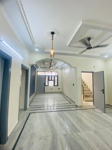 Bathroom in 3 BHK Builder Floor at Green Fields Colony – for Sale