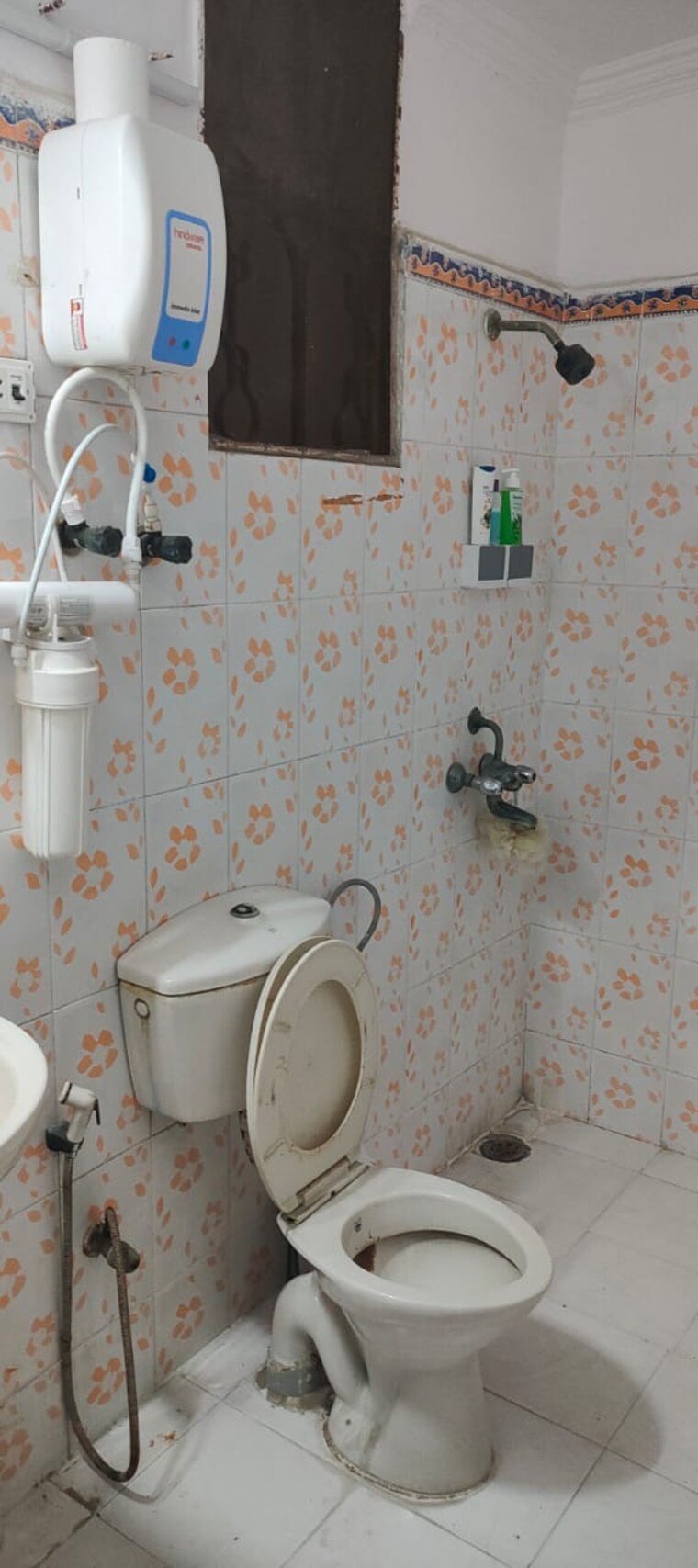 Bathroom, express-green 2 Bedroom 1280 Sq.Ft. Apartment In Sector 44 Noida 9270495