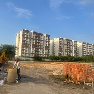  Plot – Exterior View View at Maruti Kunj - for Sale