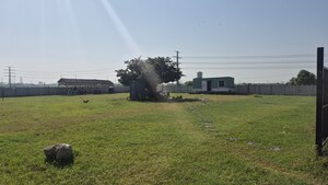  Plot – Garden View at India Expo Mart, Knowledge Park Ii Greater Noida - for Sale