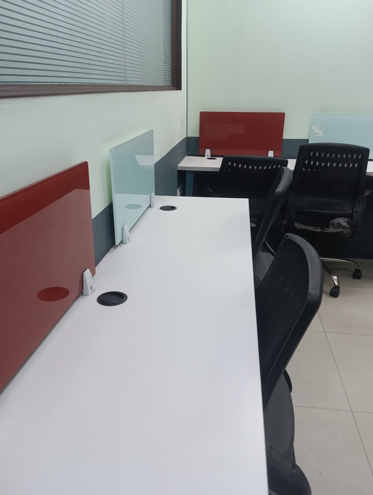 Team Area, sector 63 Commercial Office Space in IT/SEZ 1200 Sq.Ft. In Sector 63 Noida 9270507