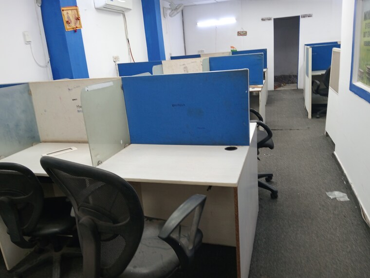 Team Area, sector 10 Commercial Office Space in IT/SEZ 1200 Sq.Ft. In Sector 10 Noida 9270527