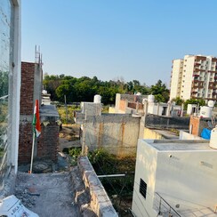 Plot For Sale in Bhondsi