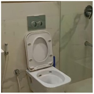 Master Bedroom in 3 BHK Apartment at RNA NG Eclat, Andheri West – for Sale