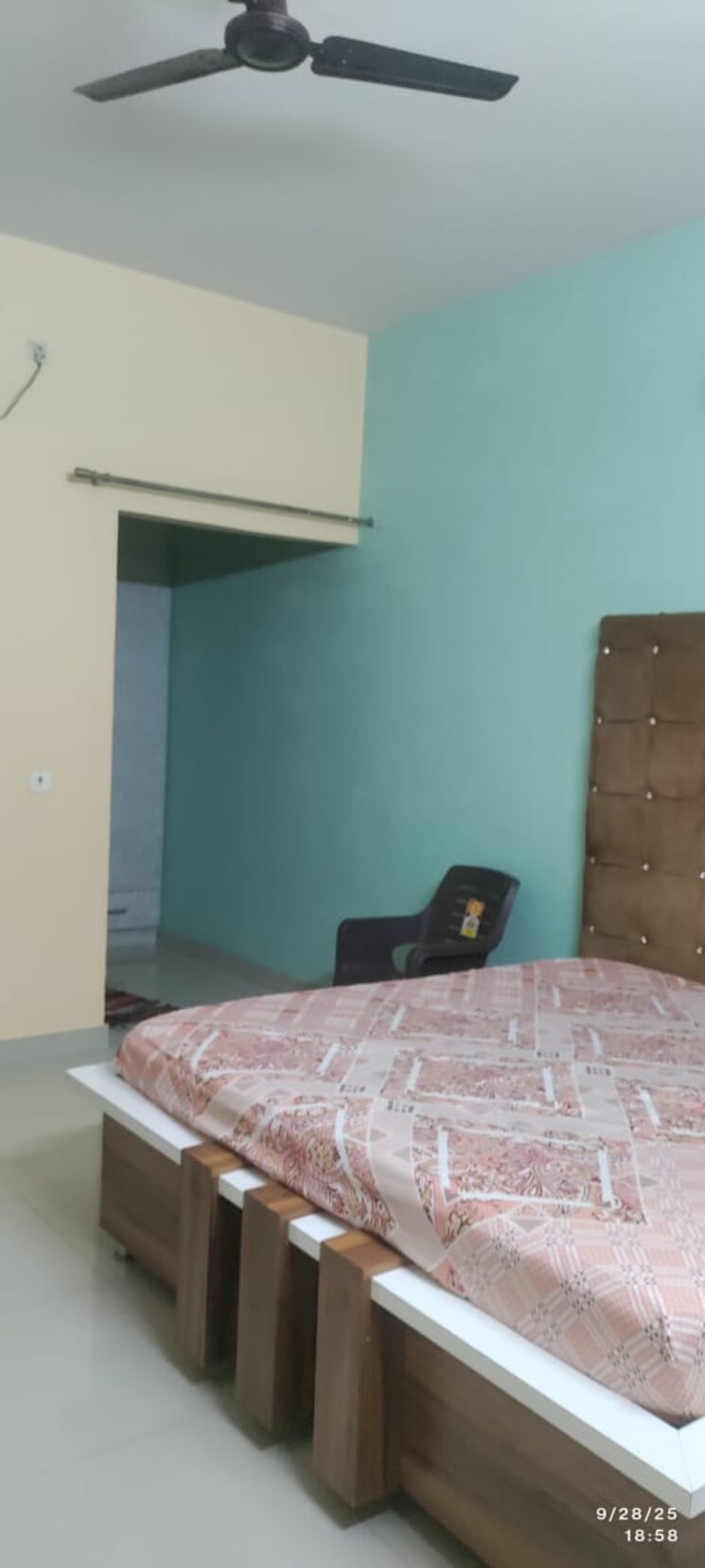 Bedroom, gms road 3 Bedroom 1500 Sq.Ft. Builder Floor In Gms Road Dehradun 9270533