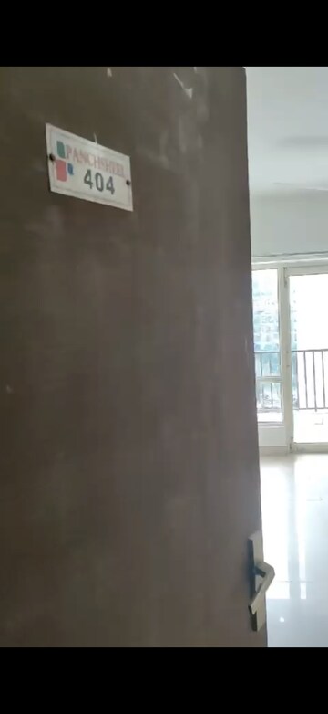 Room in 3 BHK Apartment at Dasnac Burj, Sector 75 – for Sale