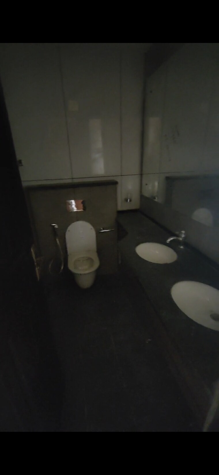 Bathroom, dasnac-burj 3 Bedroom 2510 Sq.Ft. Apartment In Sector 75 Noida 9270566