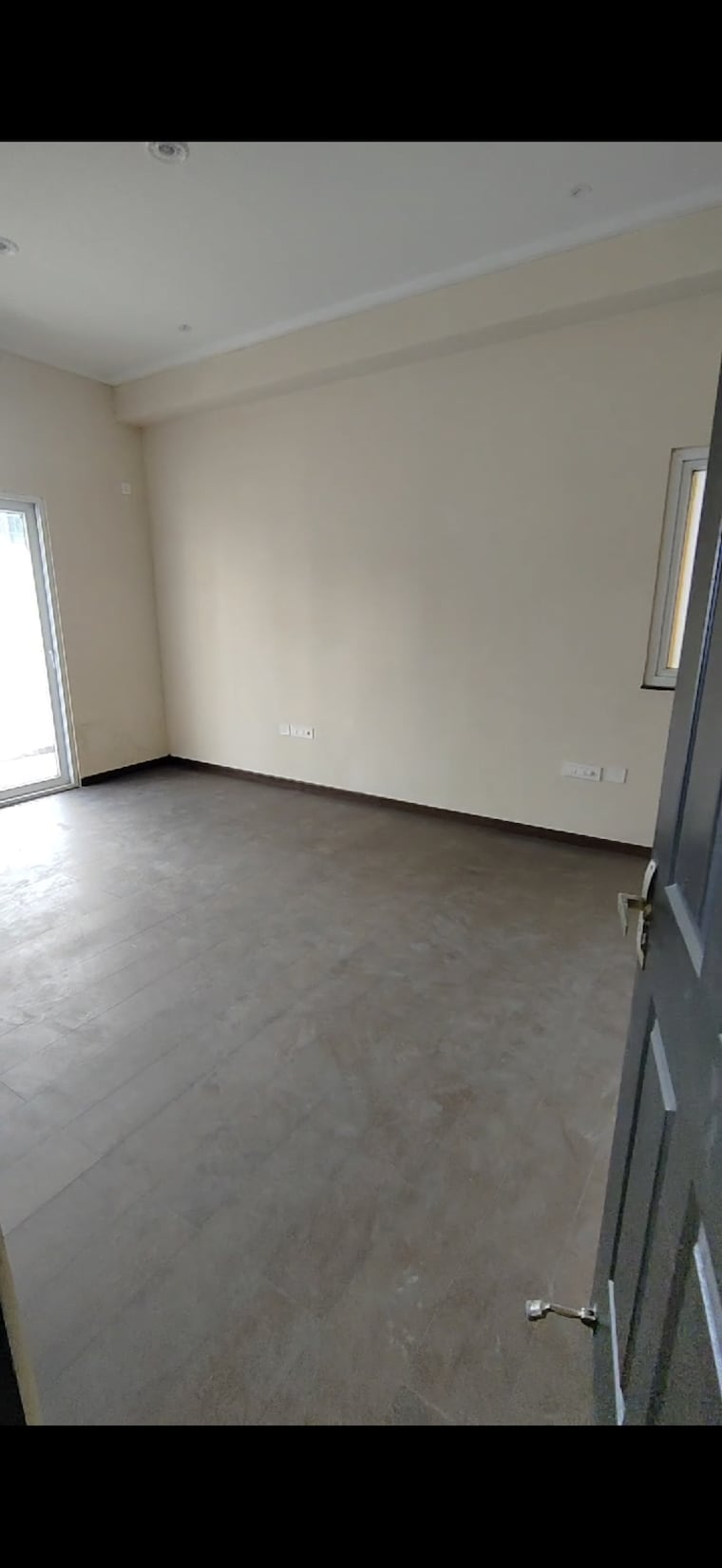 Room, dasnac-burj 3 Bedroom 2510 Sq.Ft. Apartment In Sector 75 Noida 9270566