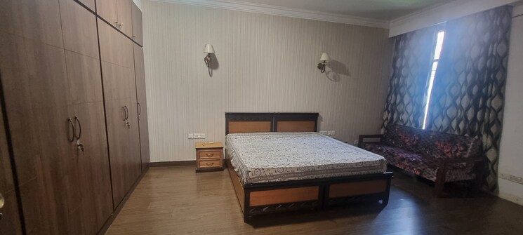 Bedroom, greater kailash ii 4 Bedroom 800 Sq.Yd. Builder Floor In Greater Kailash ii Delhi 9270575