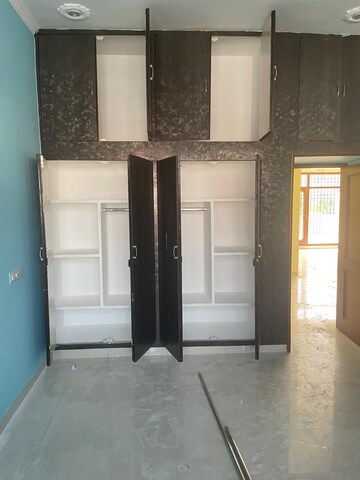 Living Room in 3 BHK Builder Floor at Sector 15 – for Rent