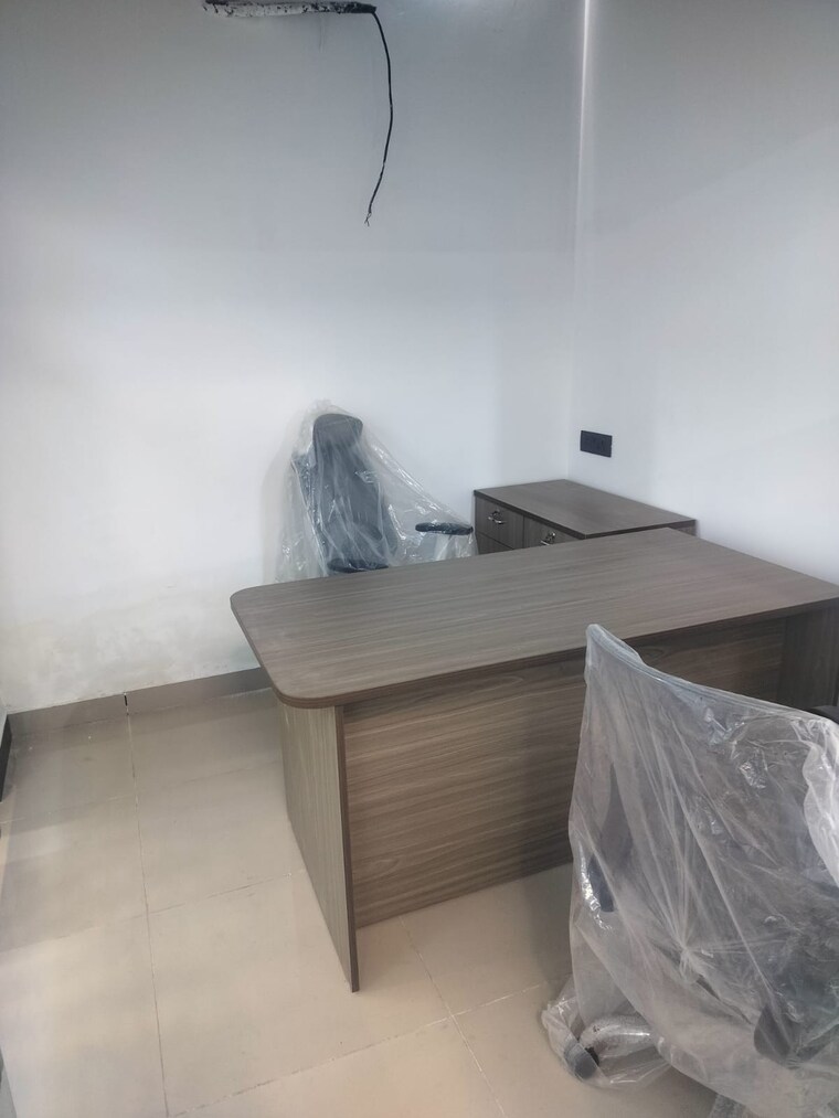 Team Area, sector 27 Commercial Office Space in IT/SEZ 1500 Sq.Ft. In Sector 27 Noida 9270565