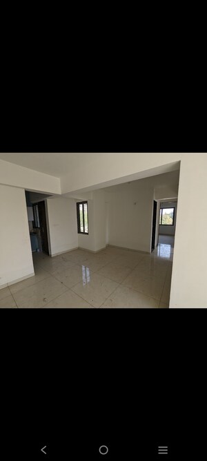 Room in 3 BHK Apartment at Keshar Aalayam, Near Vaishno Devi Circle On Sg Highway – for Rent