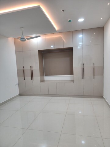 Bathroom in 3 BHK Apartment at Prestige Tranquil, Kokapet – for Rent
