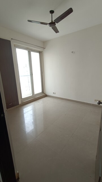 Room in 2 BHK Apartment at Aditya Celebrity Homes, Sector 76 – for Rent