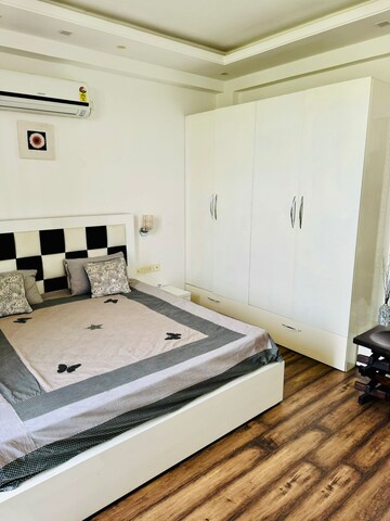 Master Bedroom in 3 BHK Builder Floor at Omaxe New Chandigarh, North Mullanpur – for Rent