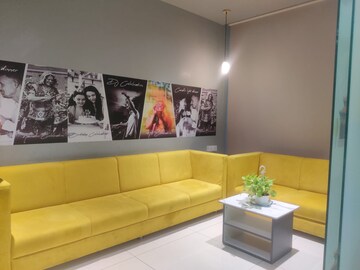 Bedroom in  Office Space at Nehru Nagar – for Rent