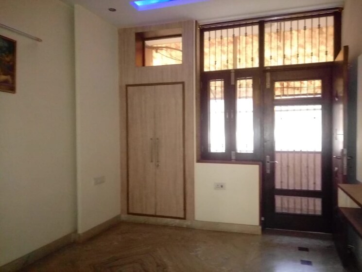 Room, paschim vihar 2 Bedroom 756 Sq.Ft. Builder Floor In Paschim Vihar Delhi 9270713