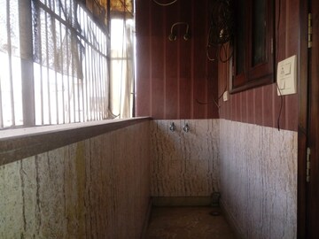 Laundry Area in 2 BHK Builder Floor at Paschim Vihar – for Sale
