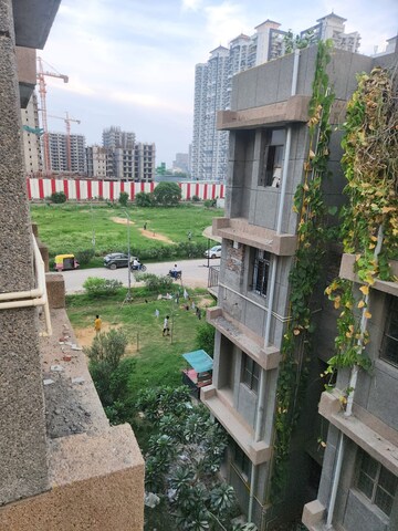 1 BHK Apartment – Exterior View View at Sector 10 Greater Noida - for Rent